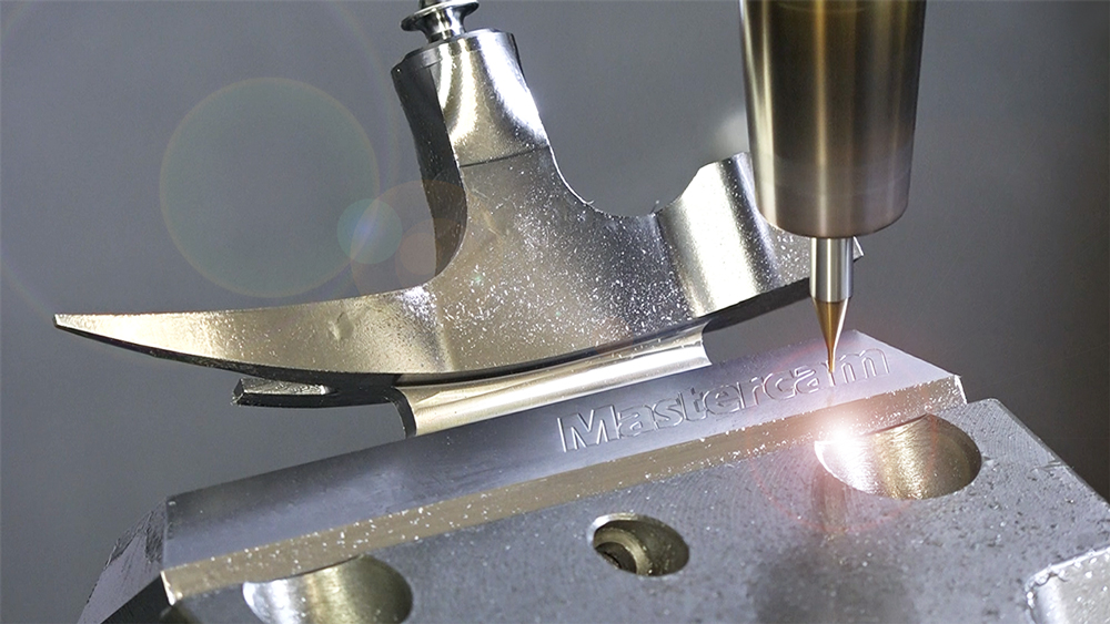 Mastercam-Fraesen-3D_Hammer_Bauteil_Cad-Cam-Software